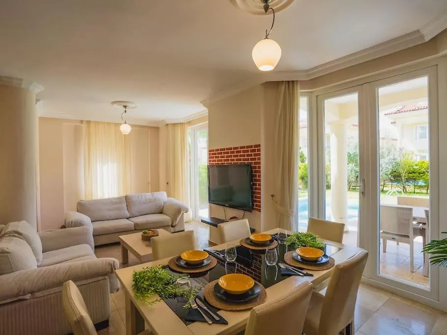 Calis'Ta Denize Sifir 10 Kisilik Villa Starfish 4 Fethiye
