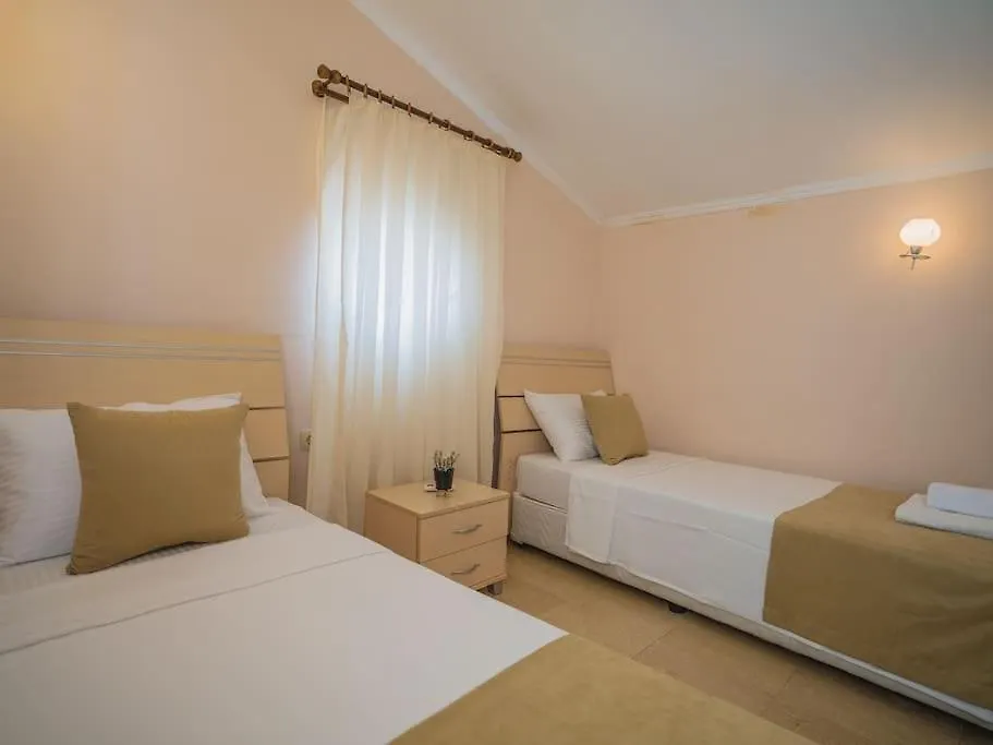 Calis'Ta Denize Sifir 10 Kisilik Villa Starfish 4 Fethiye 0*,  Turkey