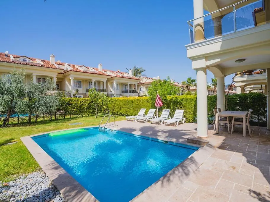 Calis'Ta Denize Sifir 10 Kisilik Villa Starfish 4 Fethiye Turkey