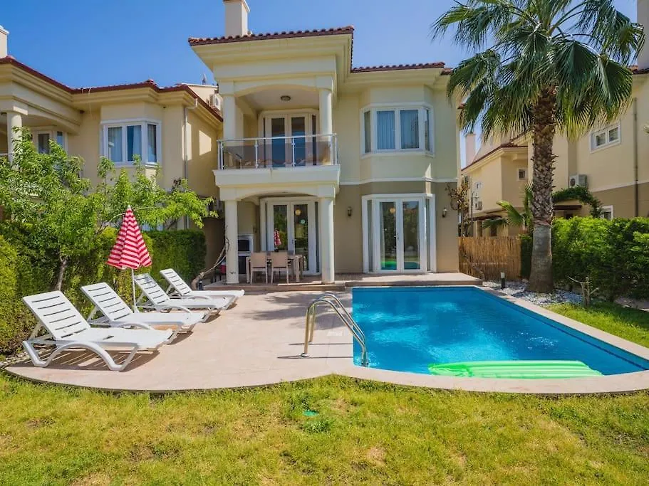 Calis'Ta Denize Sifir 10 Kisilik Villa Starfish 4 Fethiye 0*,